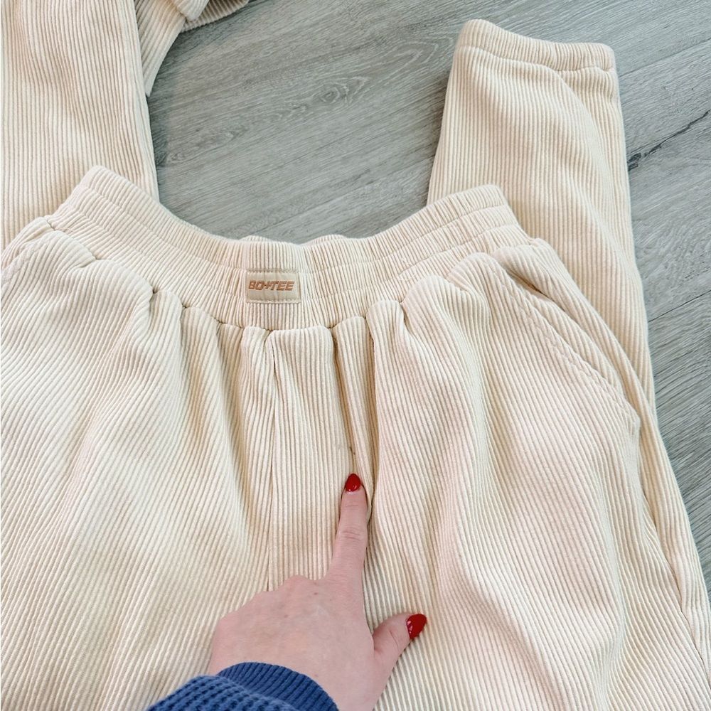 Cream Women's Ribbed Lounge Set - Picture 6 of 6
